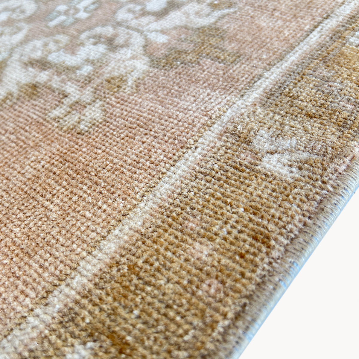 Kenora Vintage Turkish Mini Rug | 1'7" x 3'3" - Apartment F