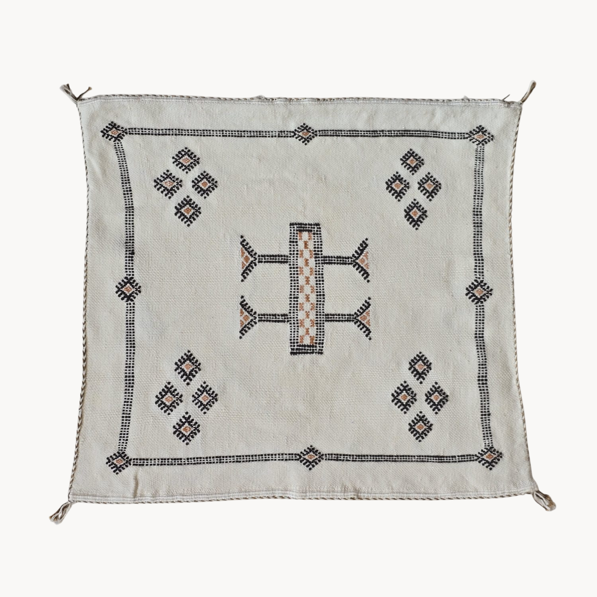 Sabra Cactus Silk Pillow | White - Apartment F