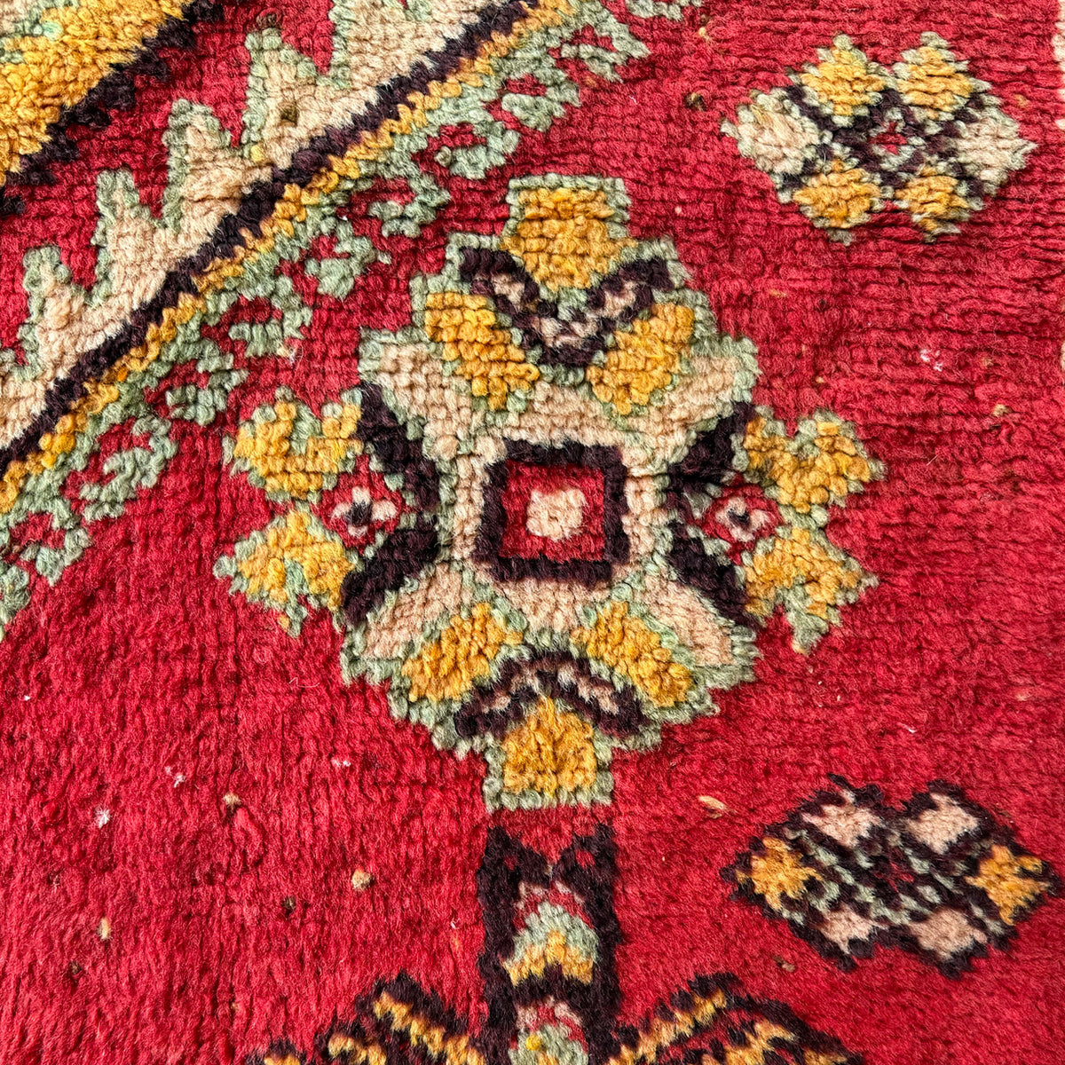 Cris Vintage Moroccan Taznakht Rug | 3'4" x 6'3" - Apartment F
