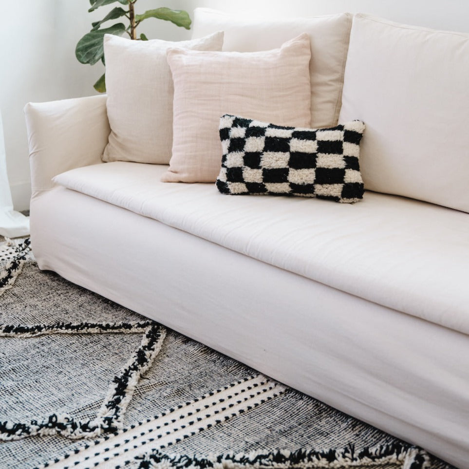 Yousri Contemporary Moroccan Rug | 6'5" x 10'7" - Apartment F