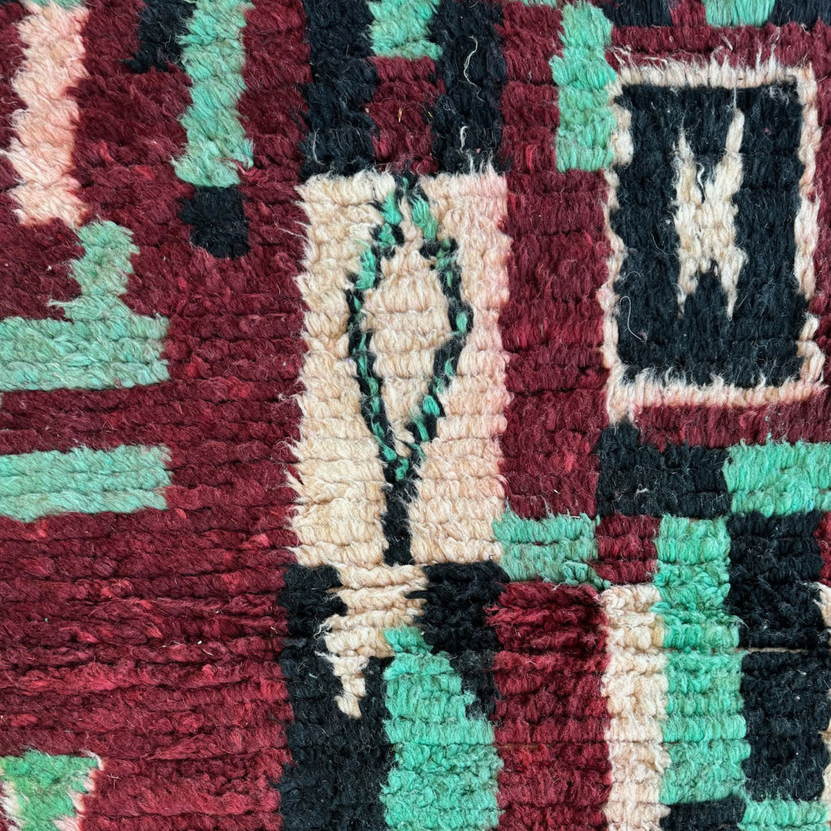 Naya Contemporary Moroccan Rug | 3’4” x 4’9” - Apartment F