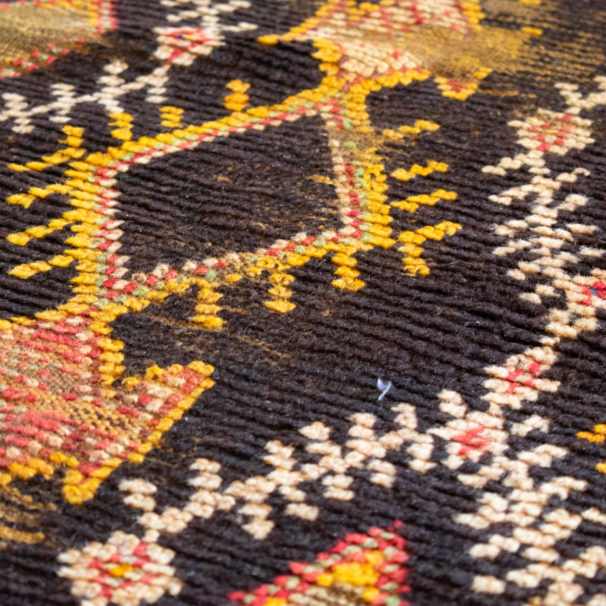 Vintage Moroccan Rug | 4' x 8'4" - Apartment F