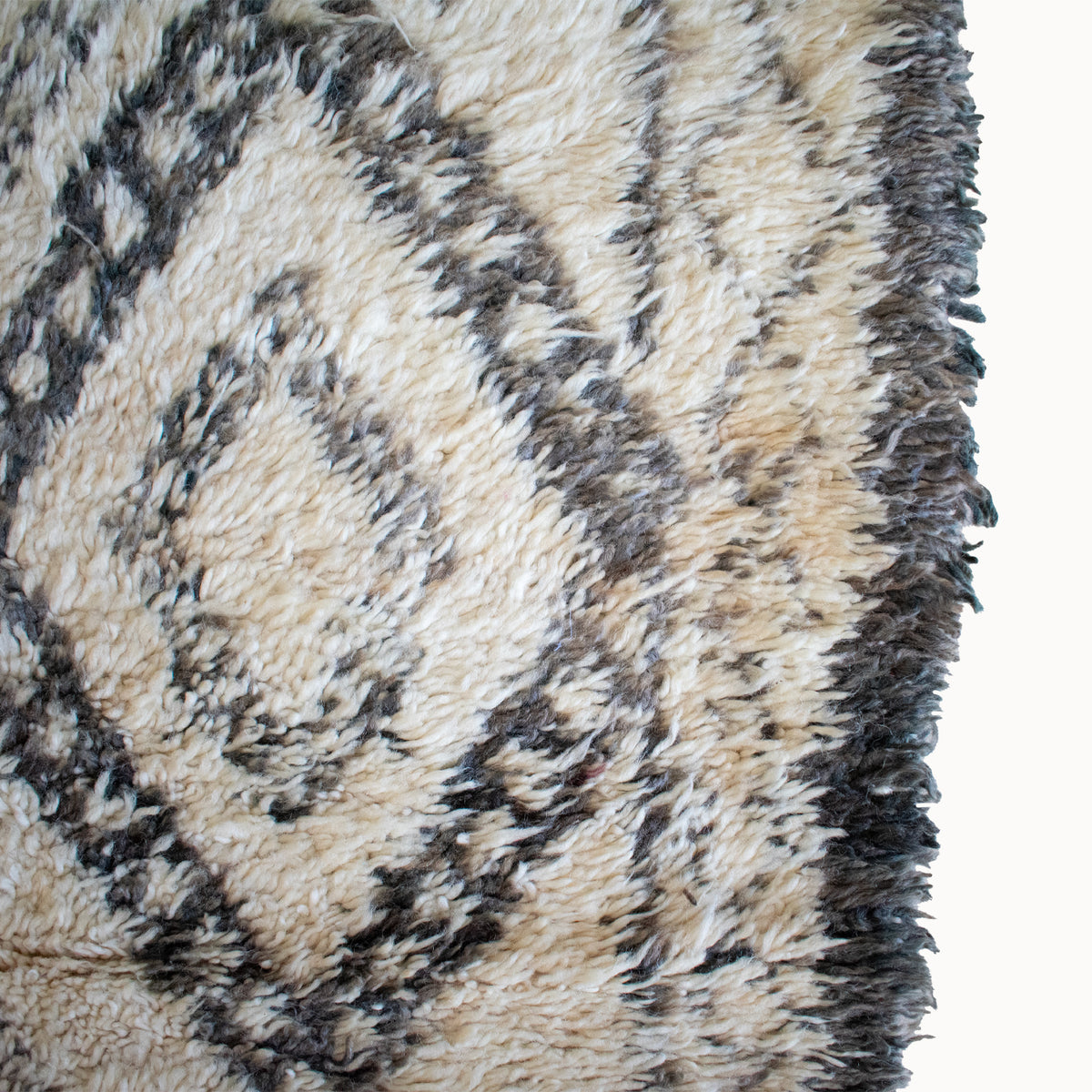 Marcy Vintage Moroccan Rug | 5'10" x 10’4” - Apartment F