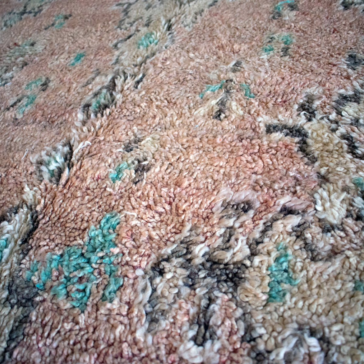 Blake Vintage Moroccan Rug | 5'7" x 9'10" - Apartment F