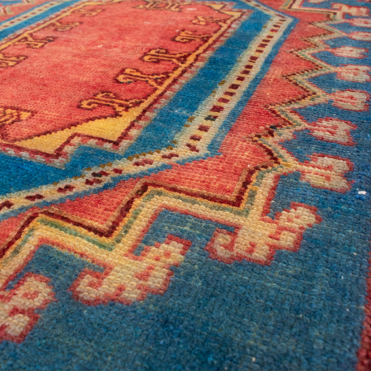Addi Vintage Moroccan Rug | 4'4" x 6'4" - Apartment F