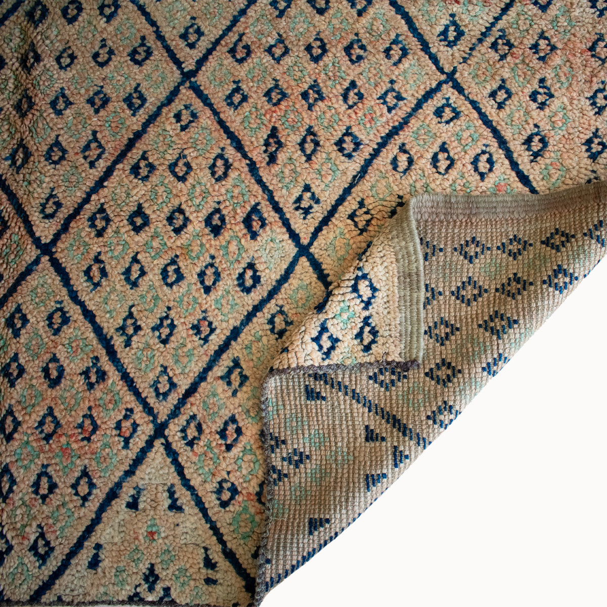 Fred Vintage Moroccan Area Rug | 6'4" x 9'8" - Apartment F