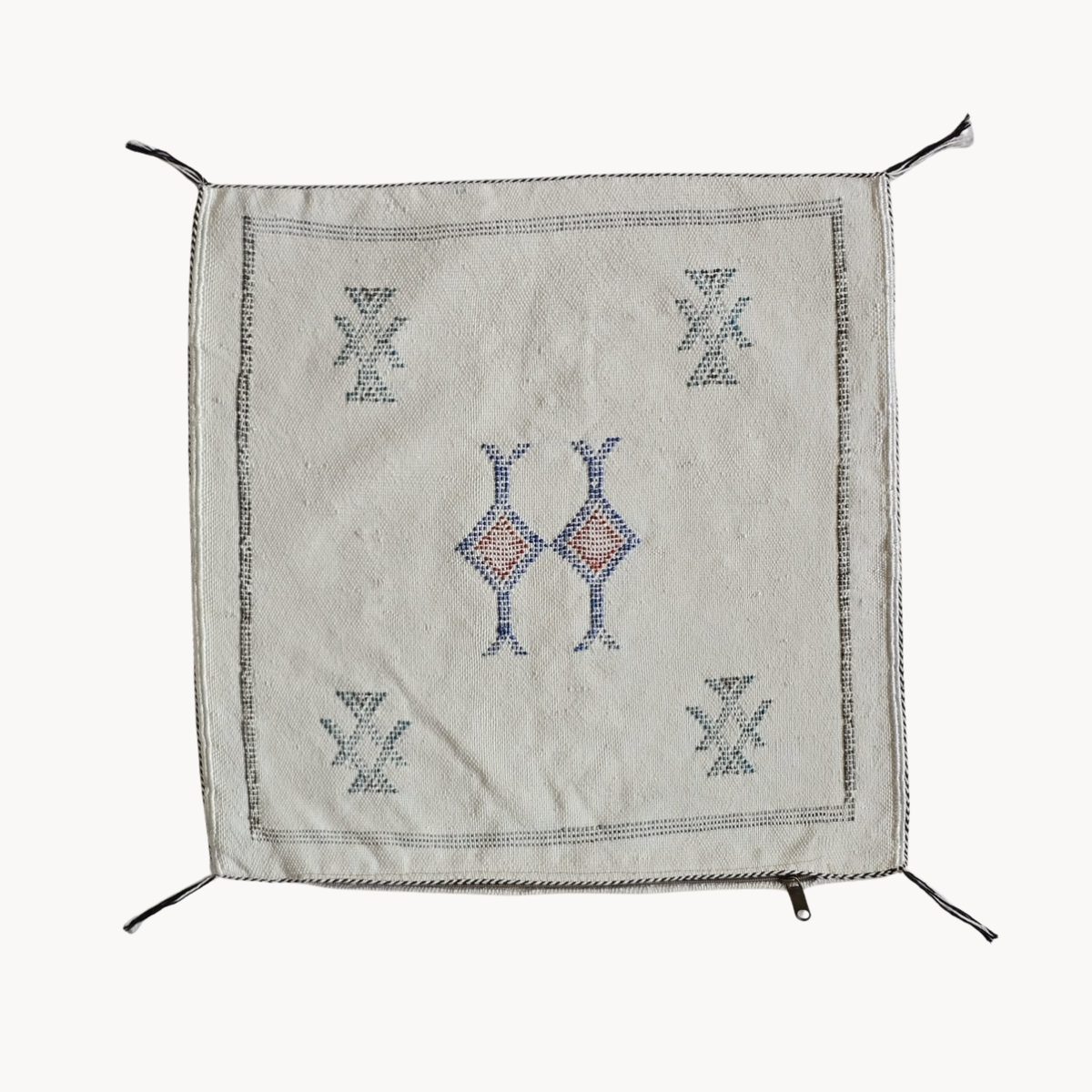 Sabra Cactus Silk Pillow | White - Apartment F