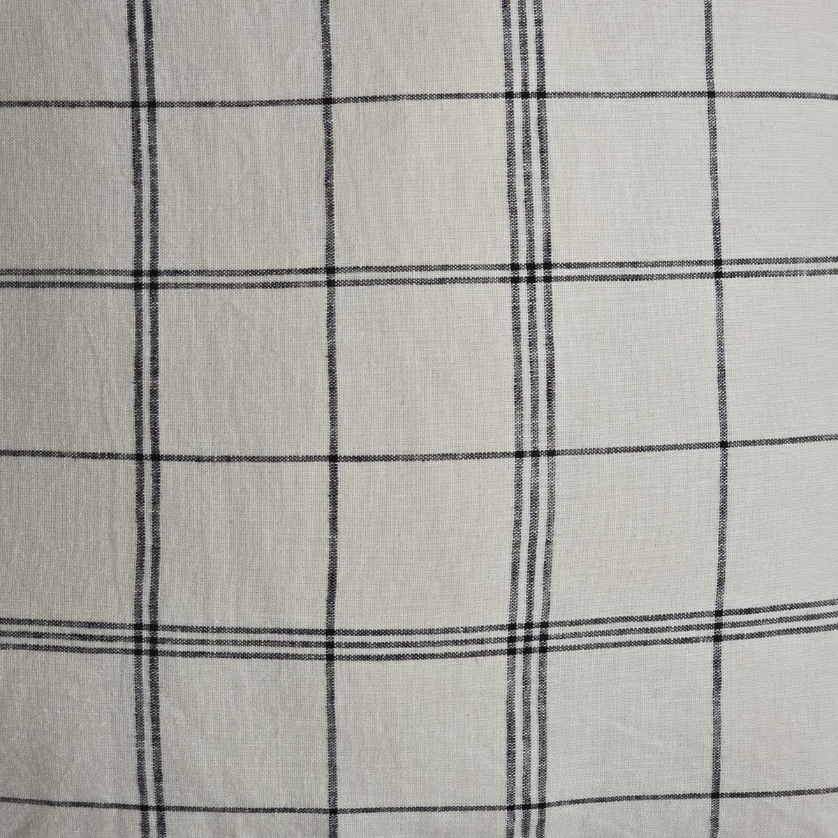 Lino Grid Linen Pillow - Apartment F