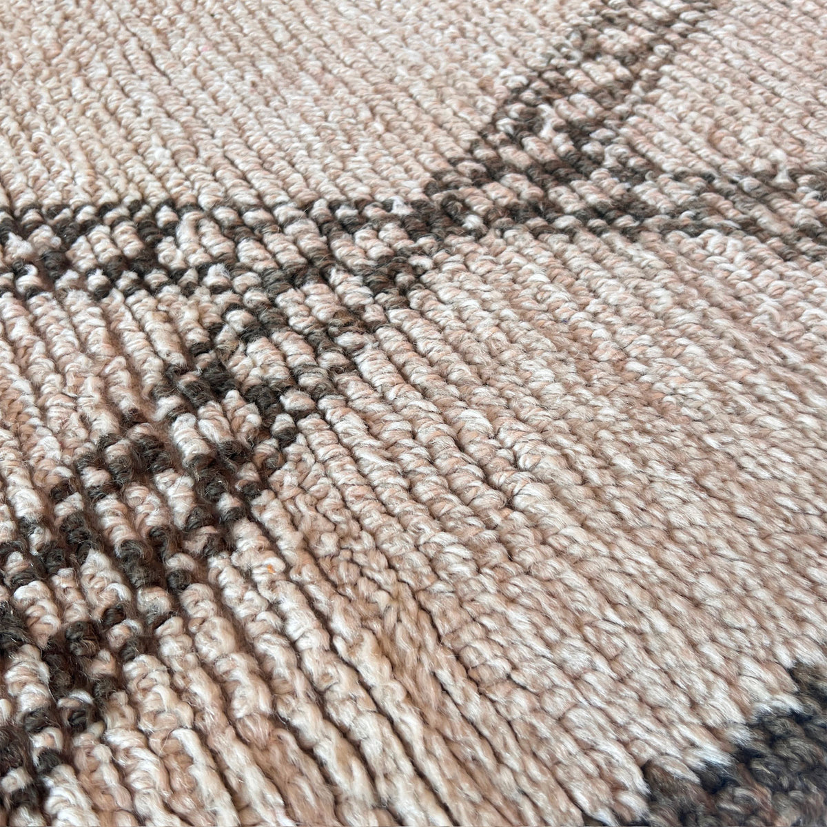 Mansoura Moroccan Beni Ourain Wool Rug | 5’10” x 12’ - Apartment F
