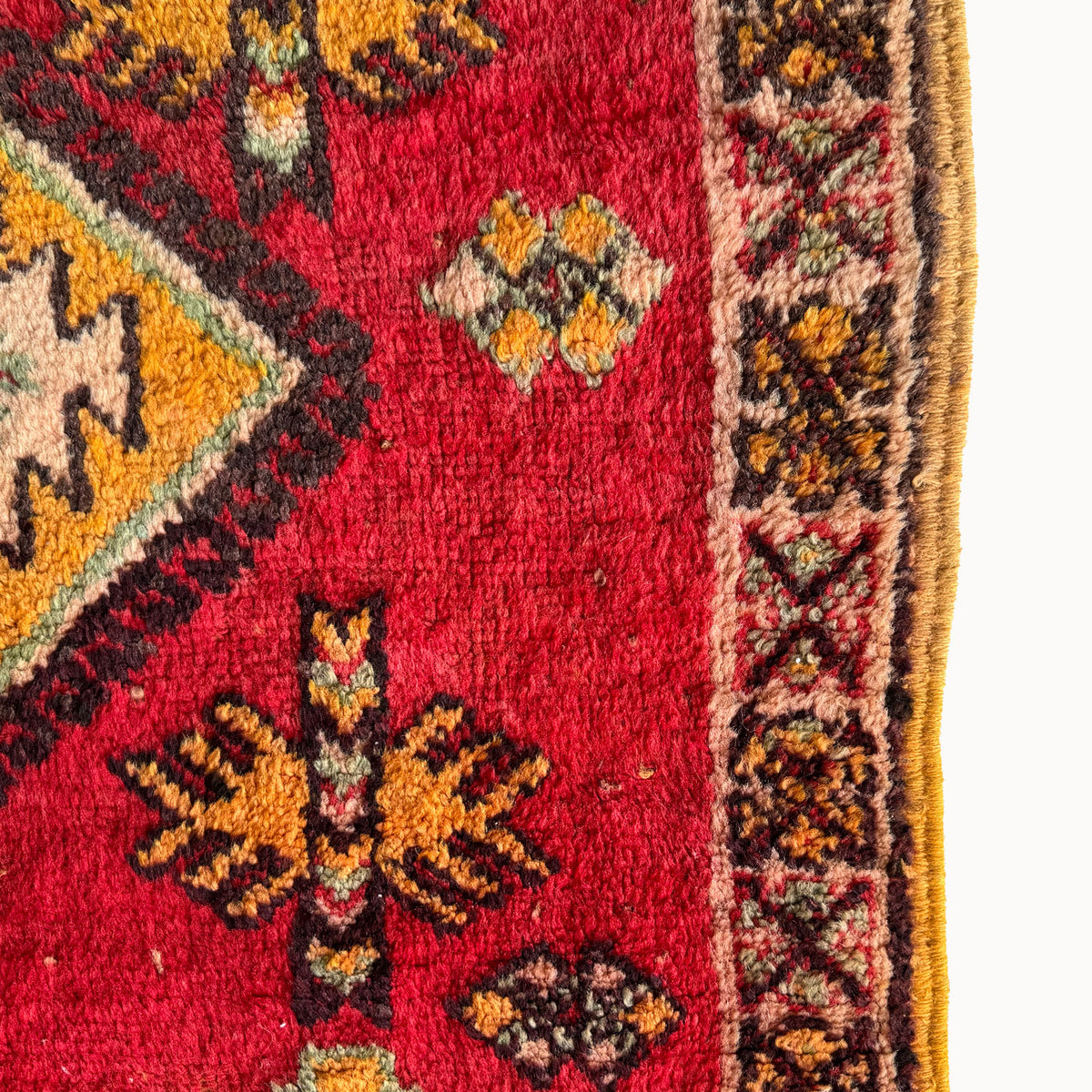 Cris Vintage Moroccan Taznakht Rug | 3'4" x 6'3" - Apartment F