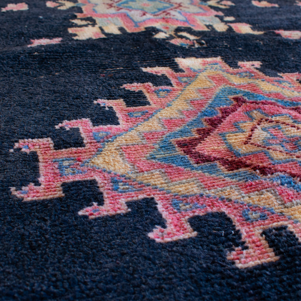 Nova Vintage Moroccan Rug | 3'5" x 5'6" - Apartment F