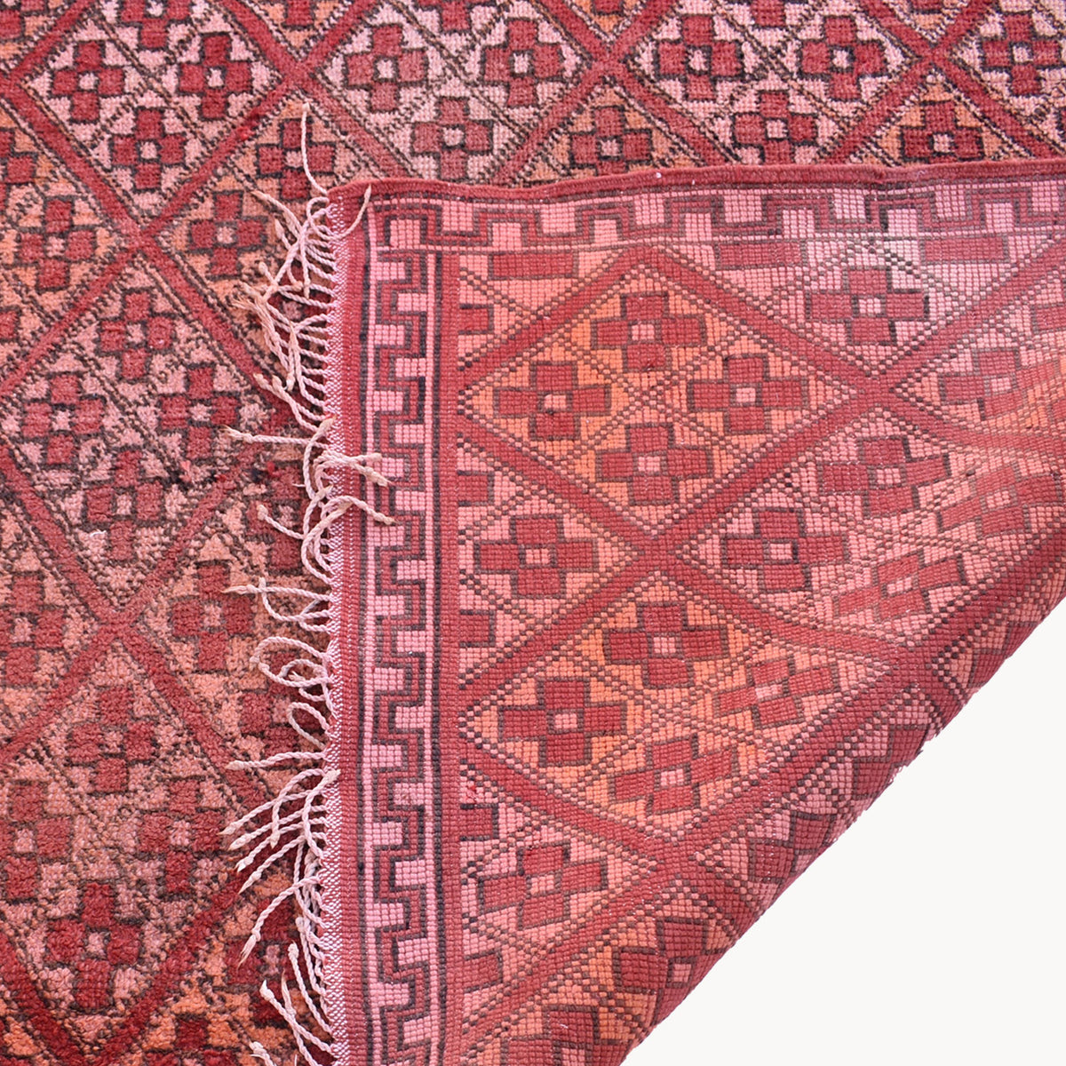 Zemmour Vintage Moroccan Rug | 5'7" x 8'11" - Apartment F