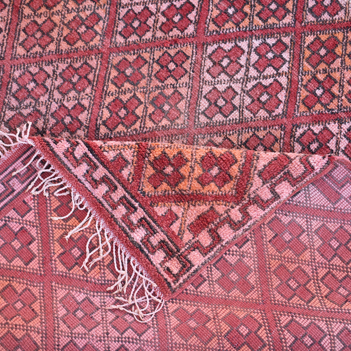 Zemmour Vintage Moroccan Rug | 5'7" x 8'11" - Apartment F