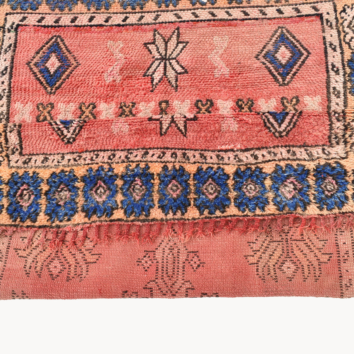 Maroua Vintage Taznakht Rug | 4'1" x 5'9" - Apartment F