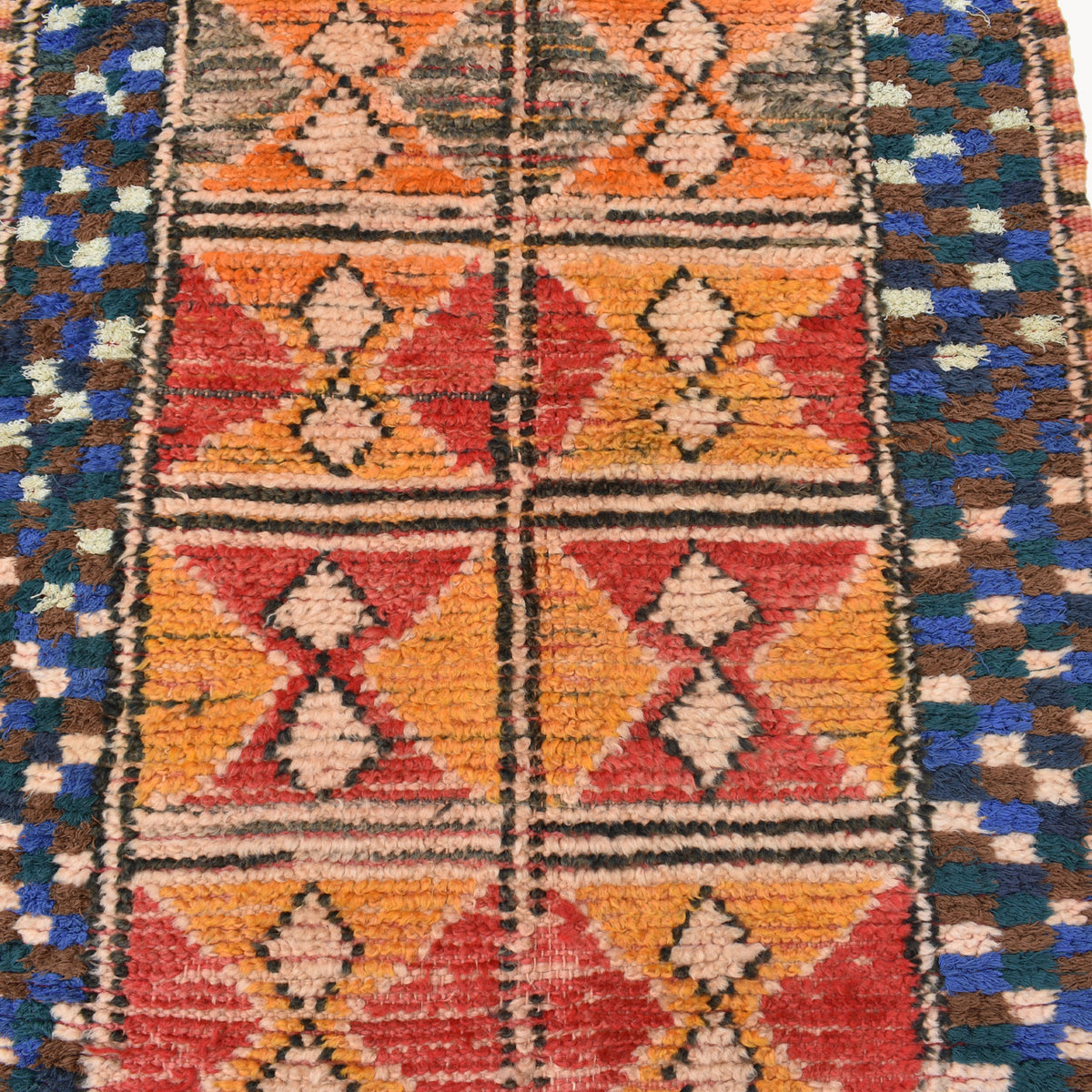 Chama Hand-Knotted Wool Moroccan Rug | 4'1" x 8' - Apartment F